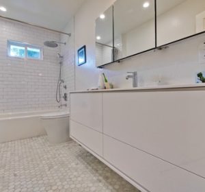 Bathroom 4